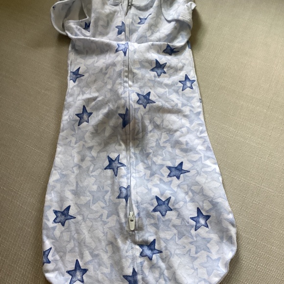 Baby bundle newborn items - Picture 2 of 6